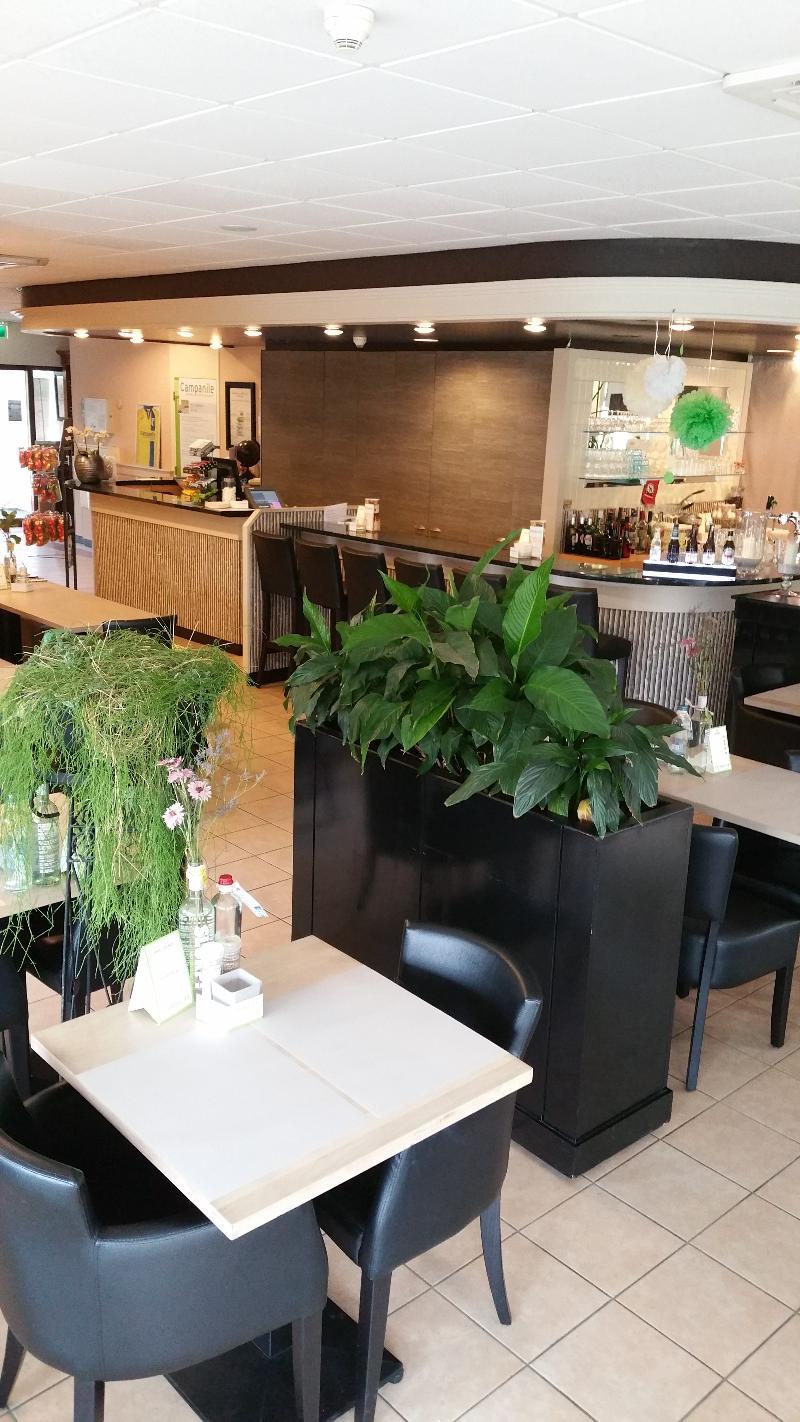 Campanile Hotel & Restaurant Arnhem - Zevenaar Exteriör bild